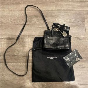 🚨SOLD🚨 Saint Laurent Micro Sac De Jour Tote Bag